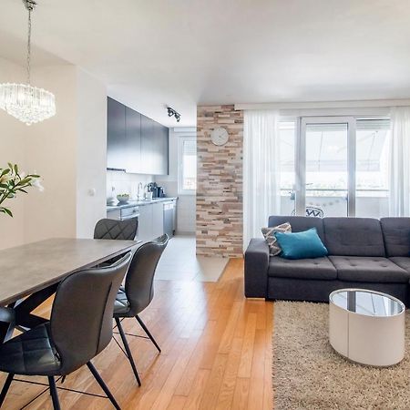 Apartment Montesa Zadar With Free Parking And Balcony エクステリア 写真