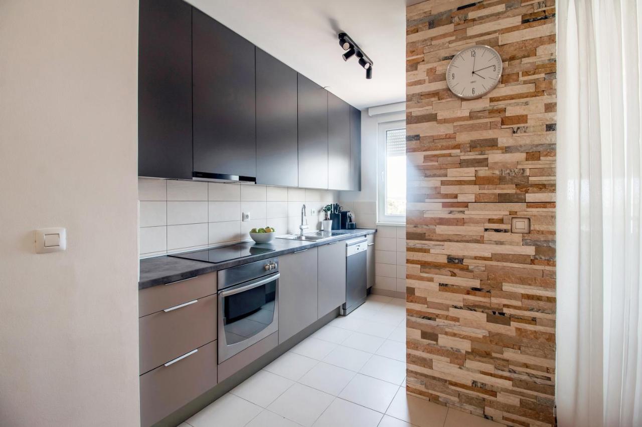 Apartment Montesa Zadar With Free Parking And Balcony エクステリア 写真