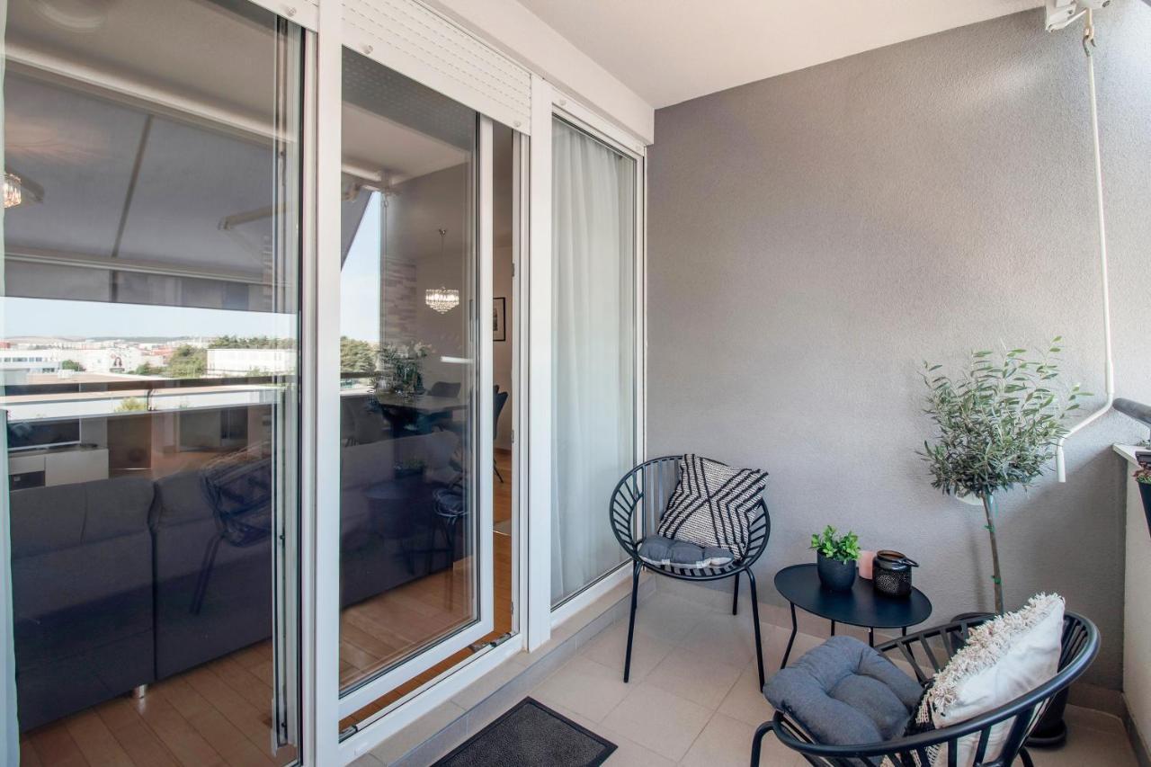 Apartment Montesa Zadar With Free Parking And Balcony エクステリア 写真
