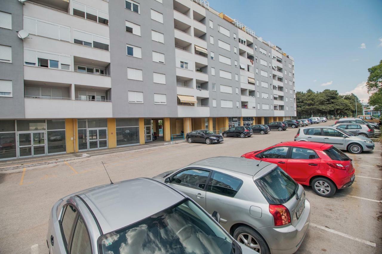 Apartment Montesa Zadar With Free Parking And Balcony エクステリア 写真