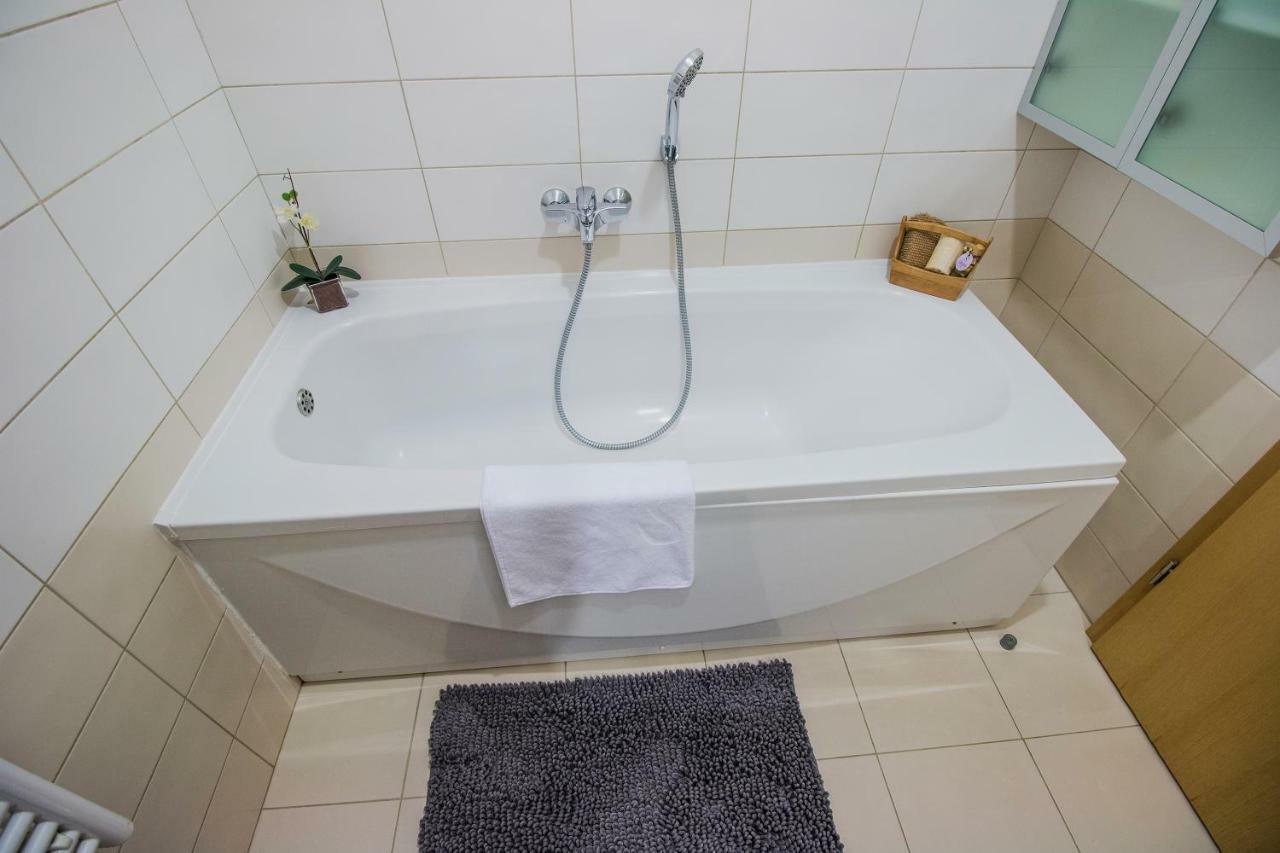 Apartment Montesa Zadar With Free Parking And Balcony エクステリア 写真